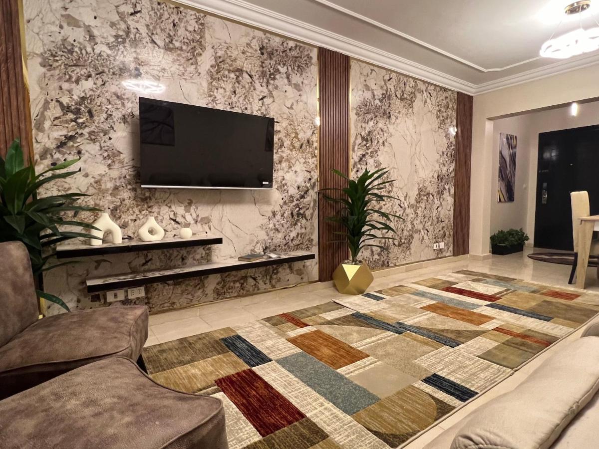 Luxurious Vip Apartment In Madinaty Furnished With High End Hotel Furniture Экстерьер фото